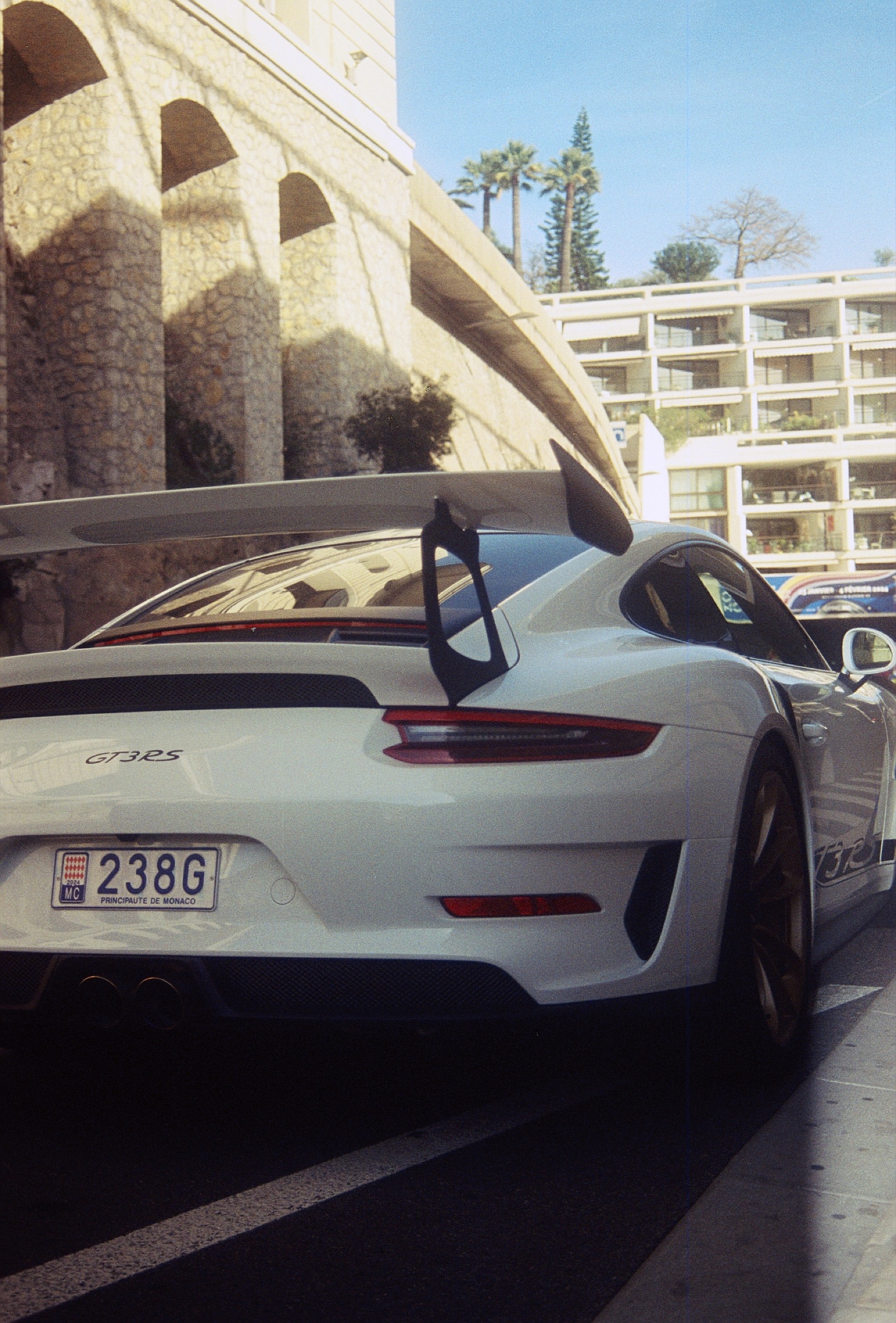 GT3 RS, Principality Plates